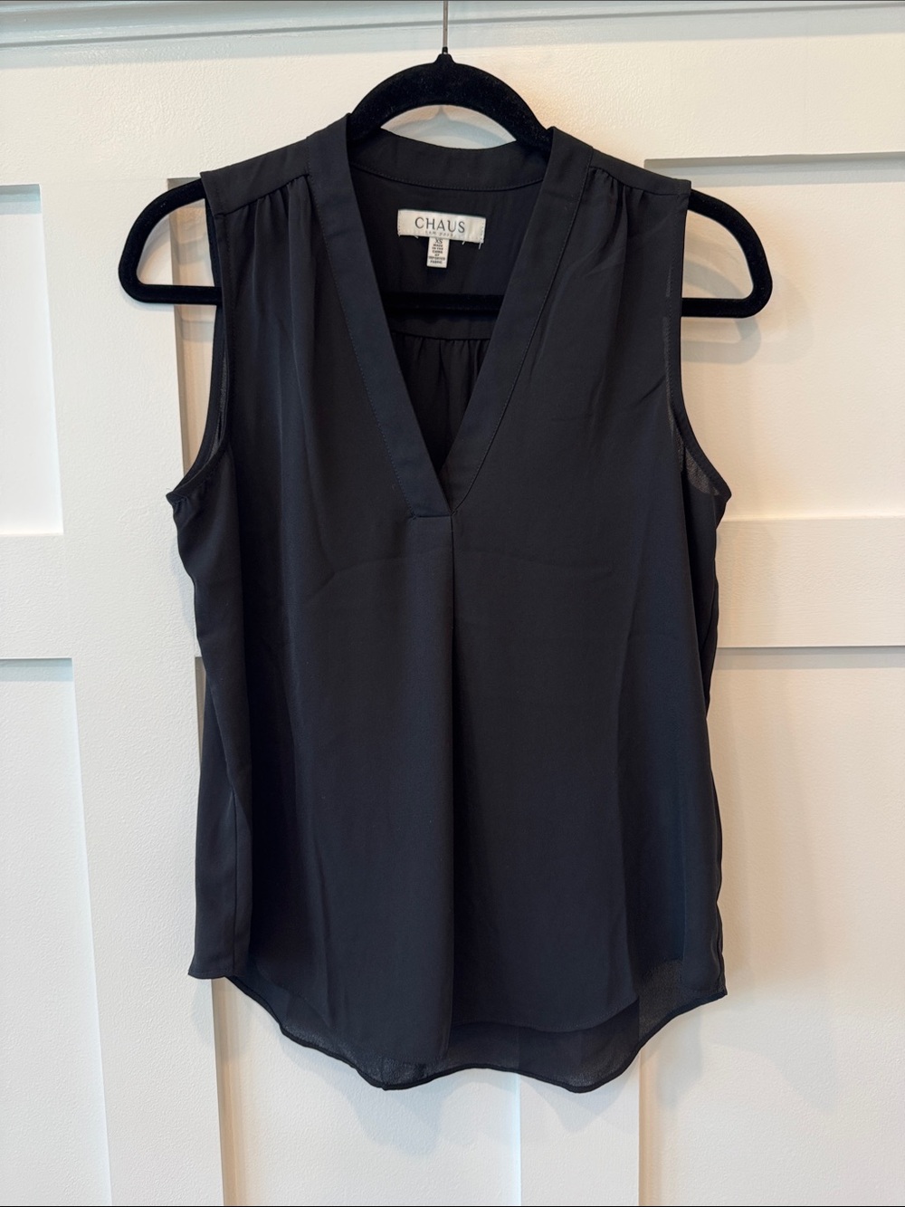 Chaus Black V-Neck Sleeveless Camisole
